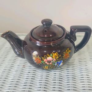 Vintage Japan Tea Pot Hand Painted Great Condition